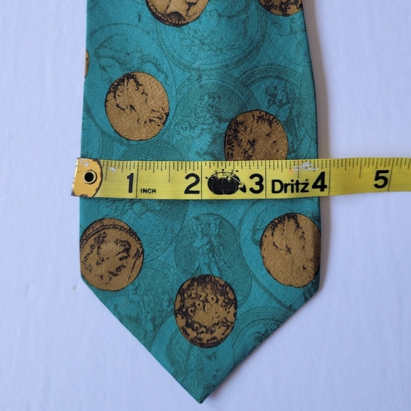 Valentino Rare Vintage Men's Tie. - Picture 6 of 10